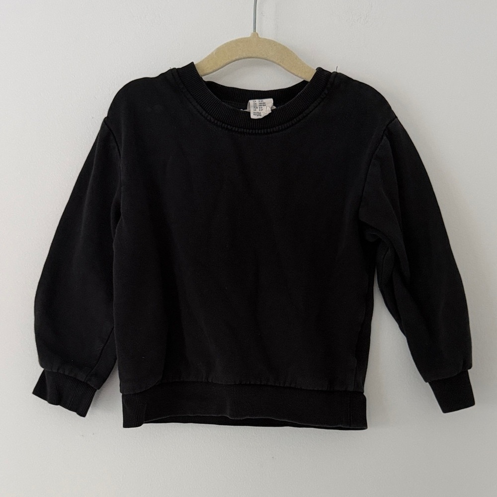 H&M Classic Black Basic Crew Kids Sweatshirt Size 3T